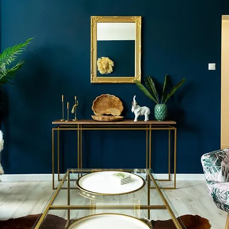 Welcome To The Jungle! Apartment *